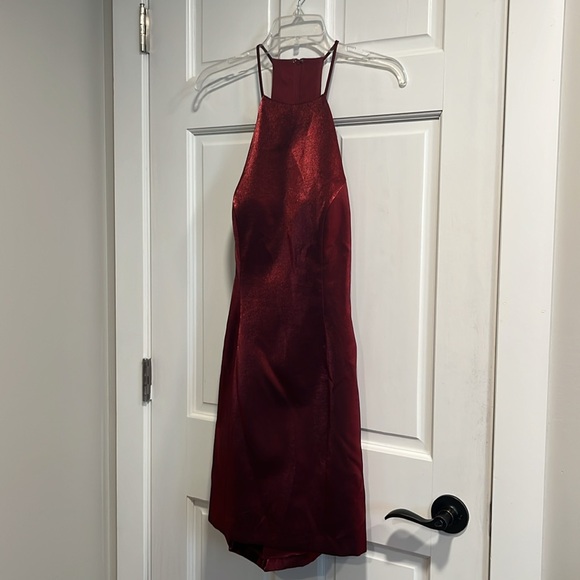 Sherri Hill 53004 Short Halter Neck Sheath Dress in Wine Color Size 10 - Picture 4 of 12